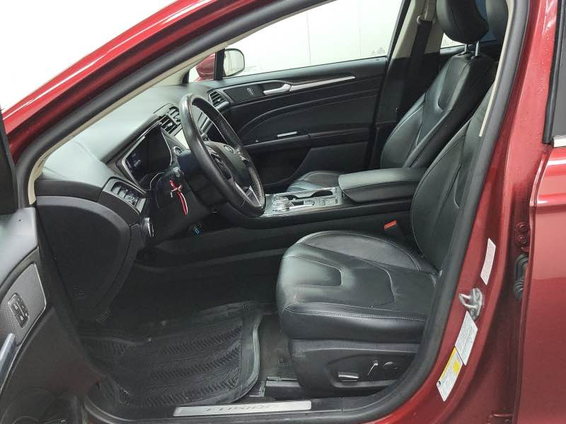 
								2019 Ford fusion full									