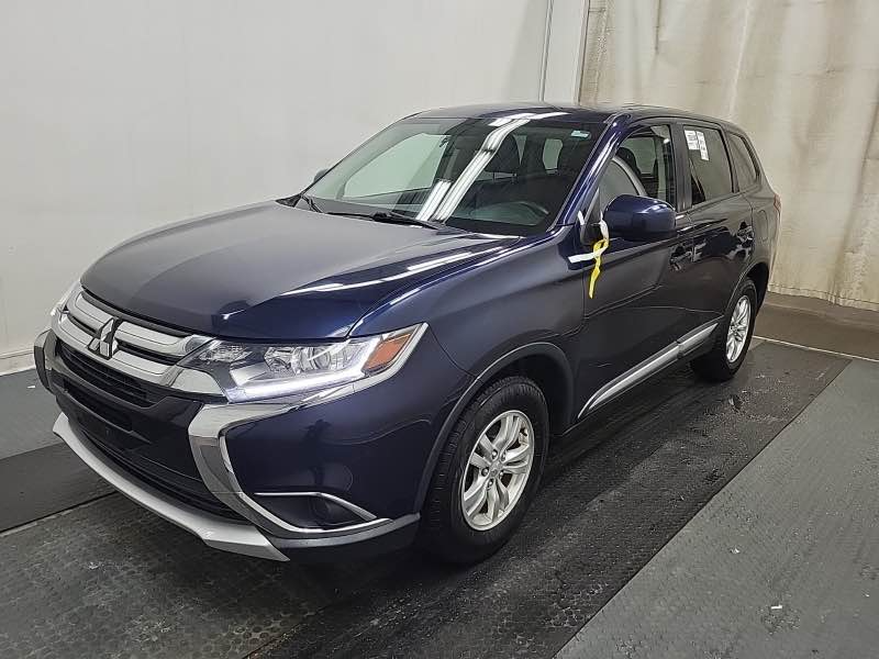 
								2018 Mitsubishi outlander full									