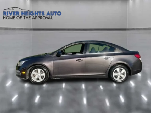 
								2016 Chevrolet Cruze Gray full									
