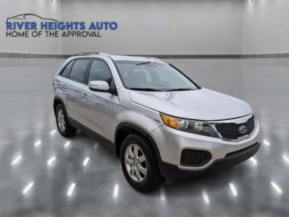 
								2012 KIA Sorento Silver full									
