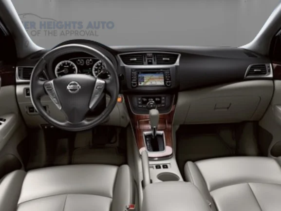 
								2015 Nissan Sentra White full									